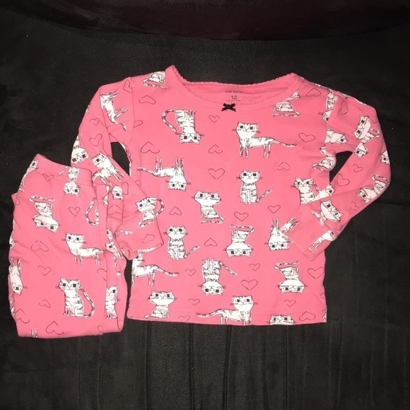 4 for $25 
Carters kitty cat PJ set - Picture 3 of 5